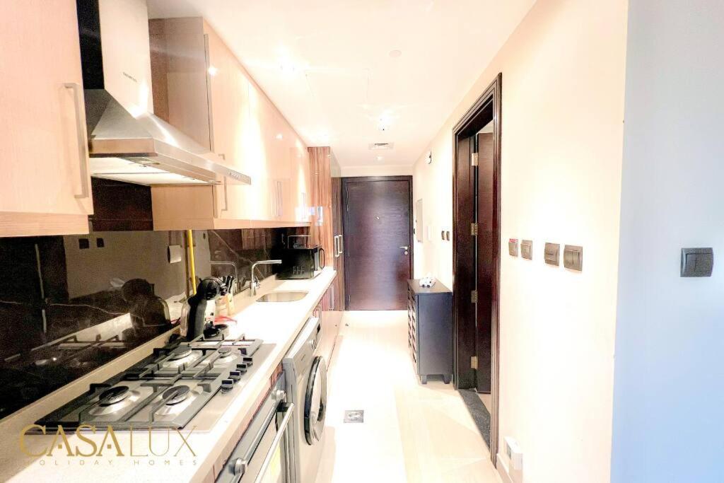 Lovely Big Studio W/ Burj Khalifa View In Downtown Dubai Eksteriør bilde